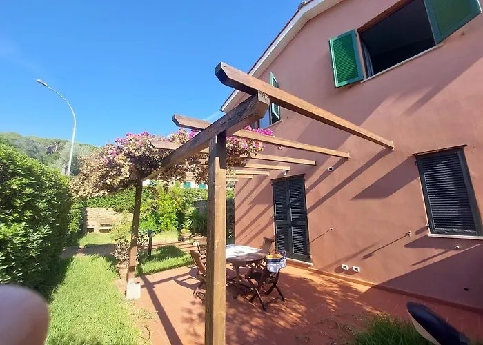 Cala Azzurra Apartment Cavo